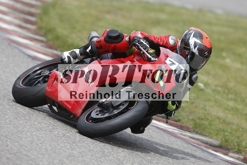 Archiv-2025/07 19.04.2025 Speer Racing ADR/Gruppe gelb/777